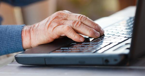 seniors informatique